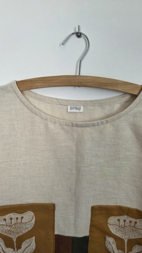 Lniany T-shirt 4 kolorowy z kieszeniami - obrazek 3